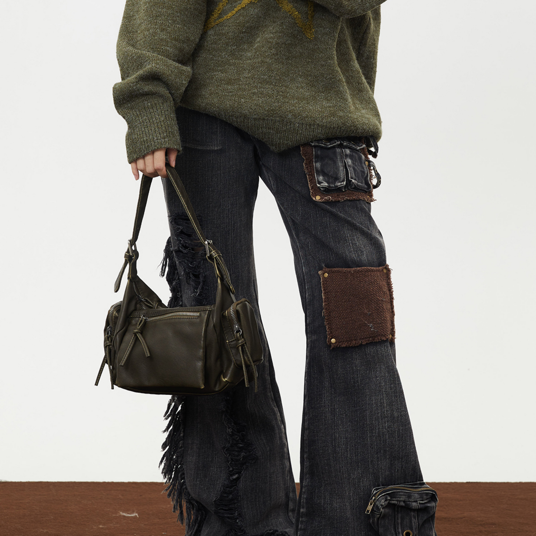 Core Edge Shoulder Bag