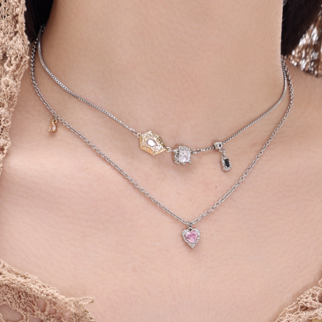 Cubic zirconia amoria necklace