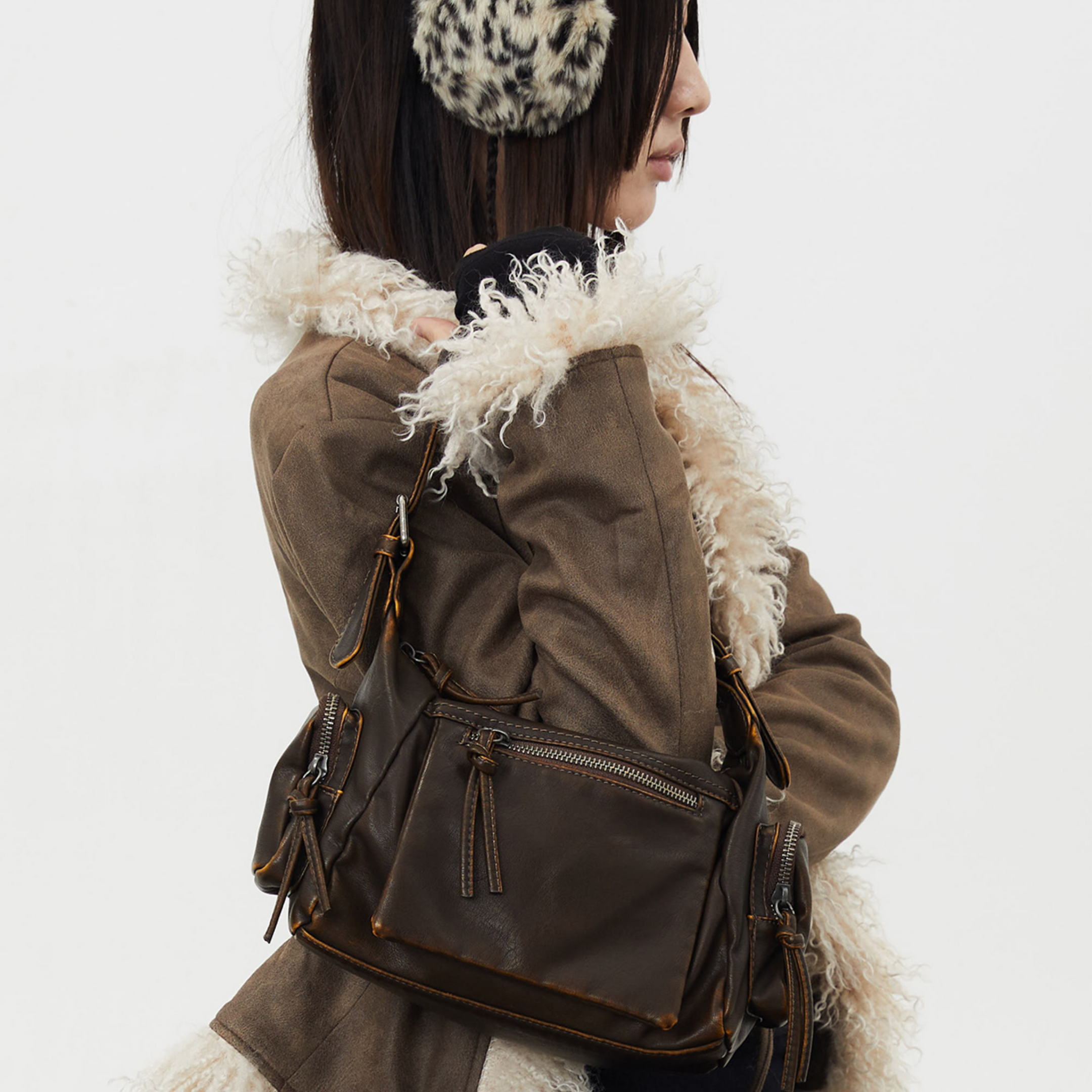 Core Edge Shoulder Bag