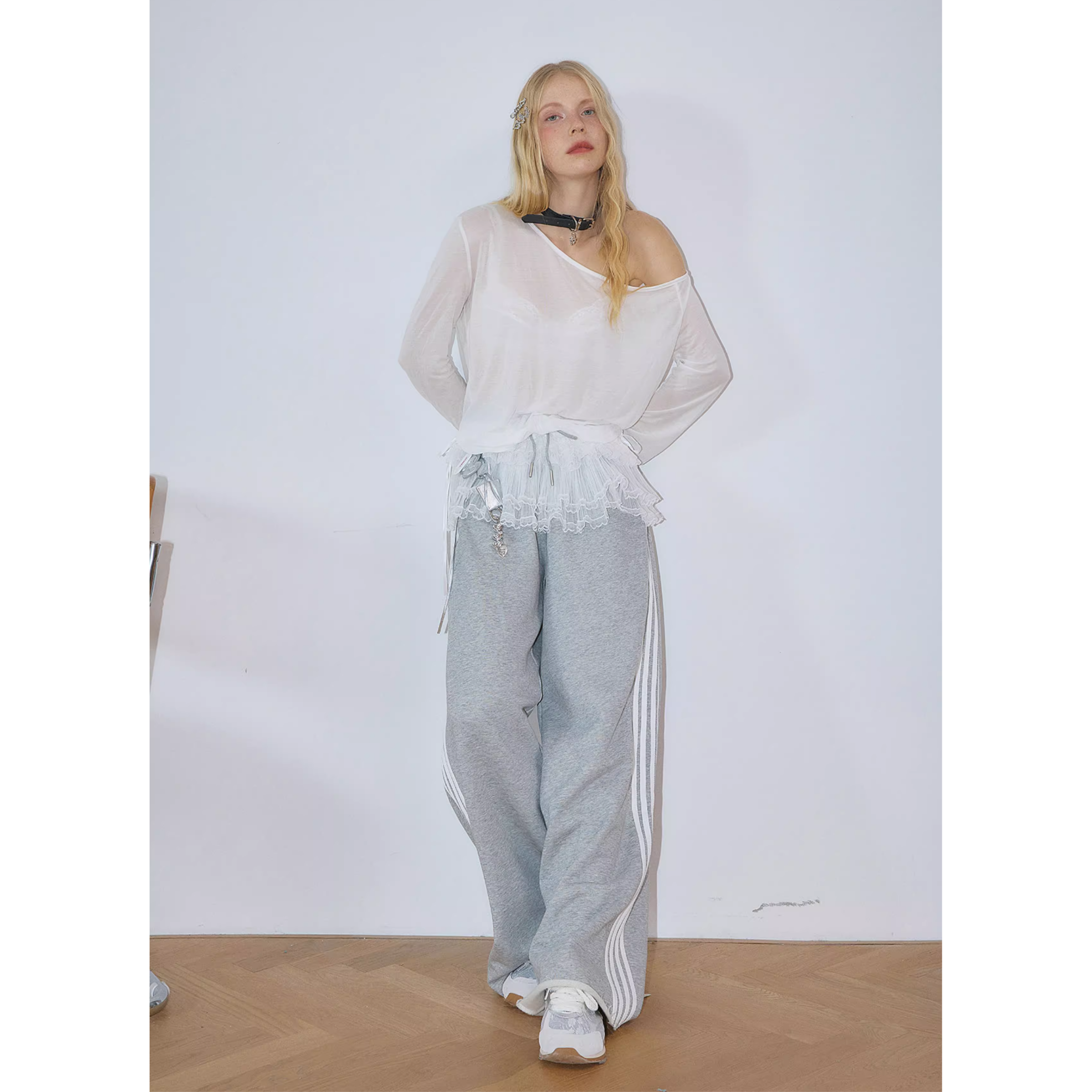 Side stripe sweat pants