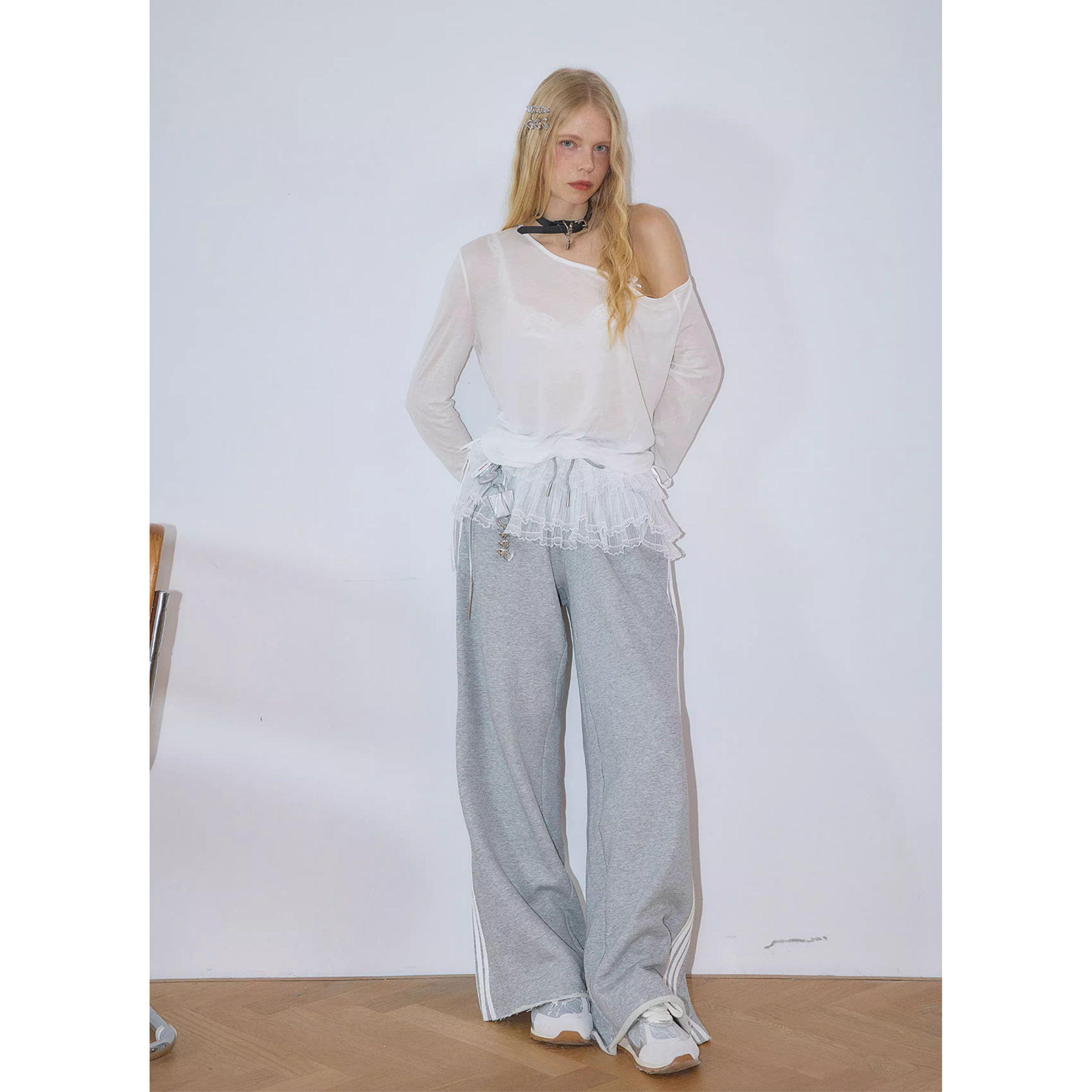 Side stripe sweat pants
