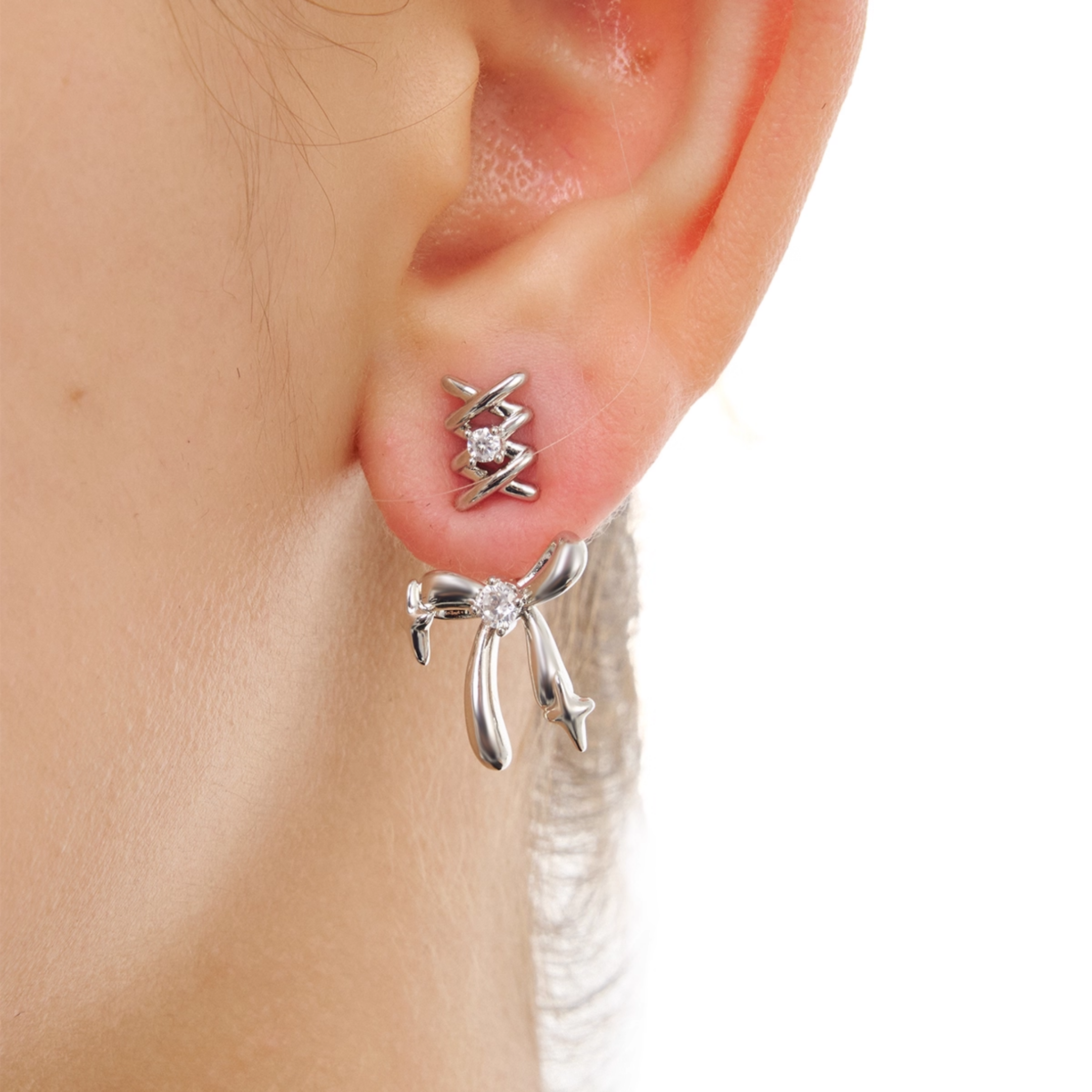 S925 Cubic zirconia ribbon edge pierce
