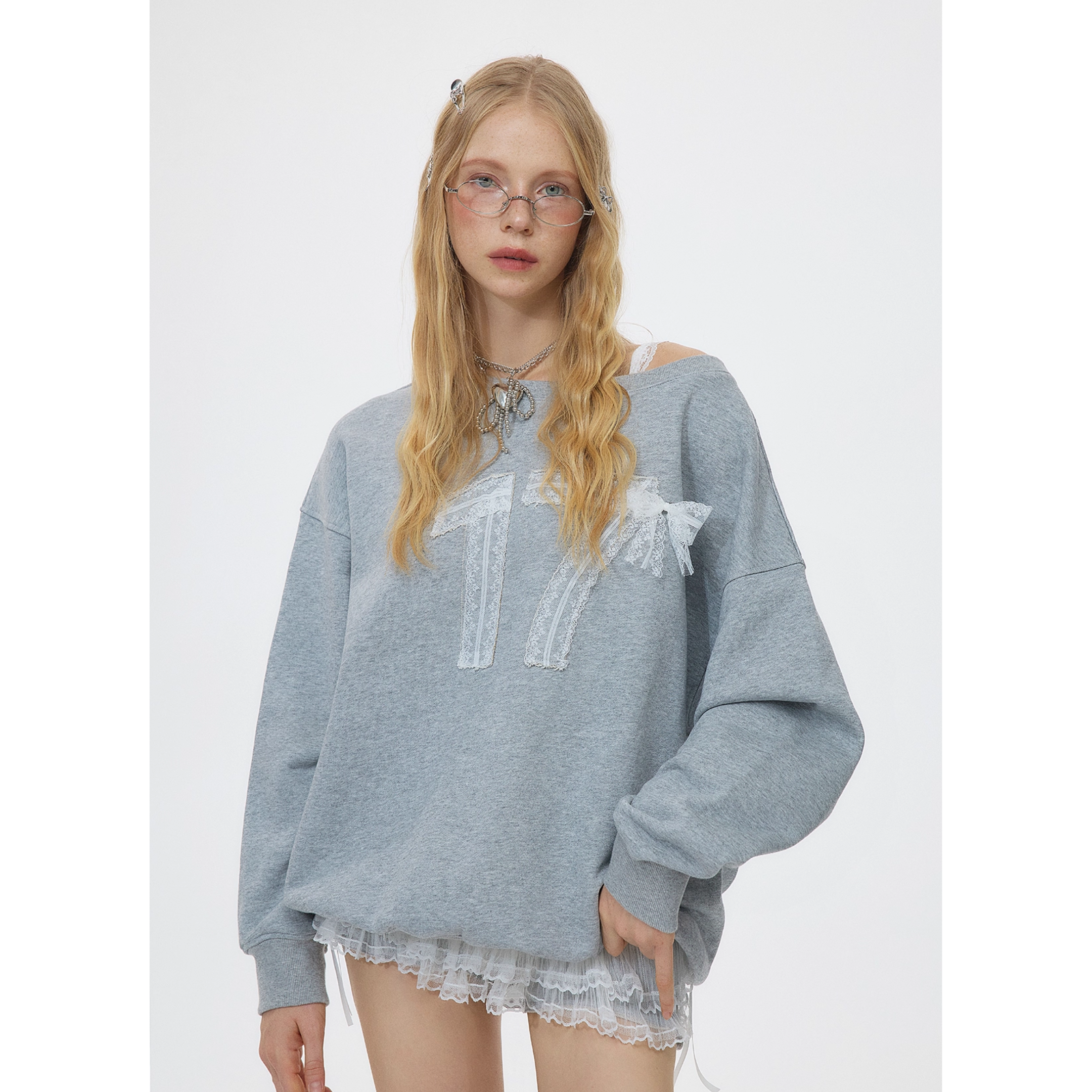 Lace number sweat off shoulder tops