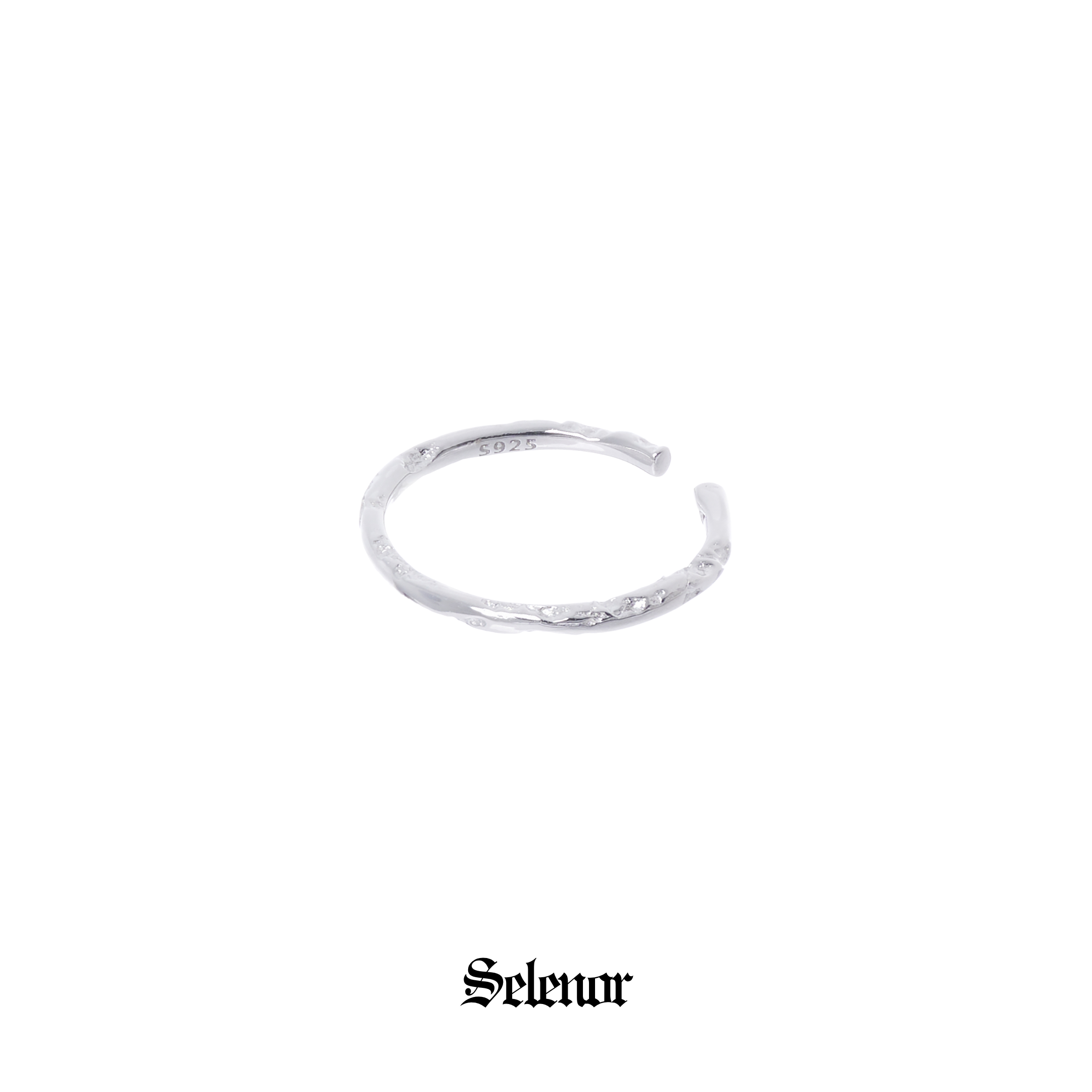 Slim texture ring